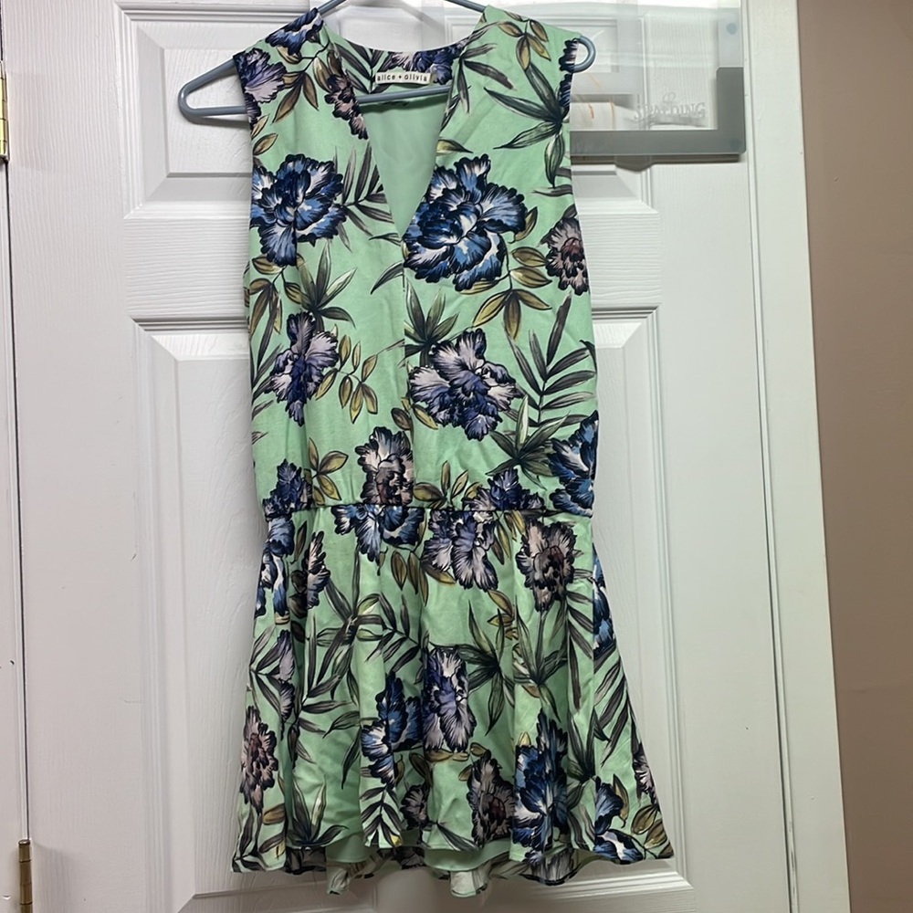 Alice & Olivia size 0 floral dress